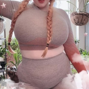 Video by underbust published on July 13,2023 00:47:00 - BestThots