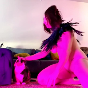 Video by scarlett_rae3 published on April 1,2023 00:22:00 - BestThots