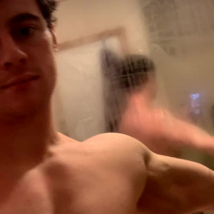 Video by harlow69 published on May 10,2023 23:59:00 - BestThots