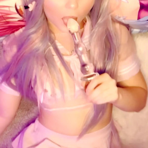 dannimeow #9013245