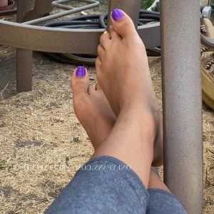 Video by prettyfeetparis published on April 17,2023 07:49:00 - BestThots