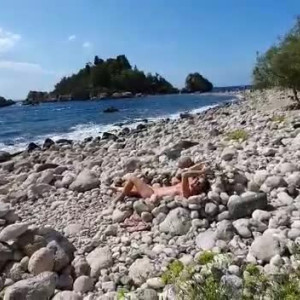 Video by carinamoreschi published on March 3,2023 08:55:00 - BestThots