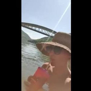 Video by carinamoreschi published on April 15,2023 09:09:00 - BestThots