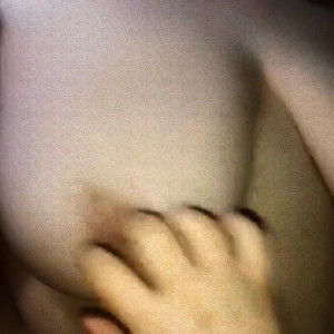 ellies19 #4903955