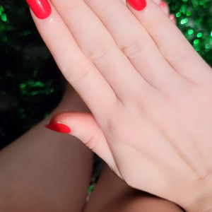 Video by thetinyfeettreat published on August 19,2023 11:49:35 - BestThots