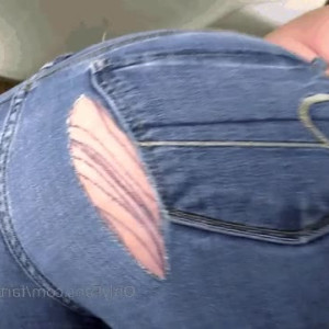 Video by fartprincesskristi published on April 18,2023 07:31:00 - BestThots