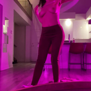 Video by quinnfinite published on August 6,2023 01:39:00 - BestThots