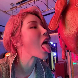 Video by yui_xin_tw published on April 29,2023 15:46:00 - BestThots