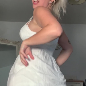 Video by jennyjamesofficial published on July 14,2023 07:51:00 - BestThots