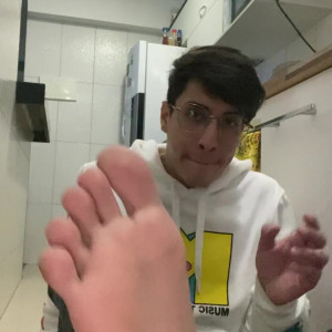 Video by tattooboyfeet published on July 21,2023 15:49:00 - BestThots