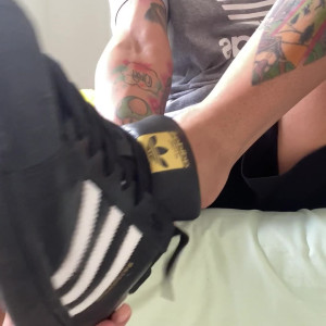 Video by tattooboyfeet published on July 26,2023 20:19:00 - BestThots
