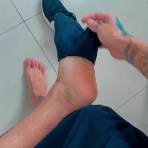 Video by tattooboyfeet published on May 3,2023 06:49:00 - BestThots