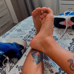 Video by tattooboyfeet published on August 28,2023 11:06:00 - BestThots
