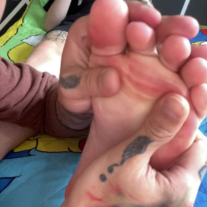 Video by tattooboyfeet published on May 14,2023 03:00:00 - BestThots