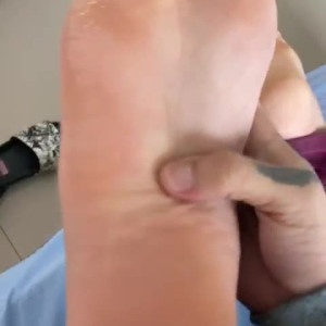 Video by tattooboyfeet published on March 21,2023 12:41:00 - BestThots