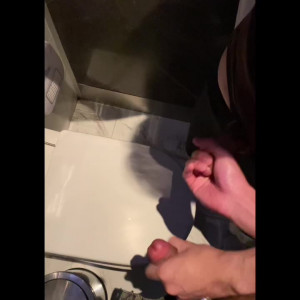 Video by alpaca_bkk published on November 20,2023 15:17:50 - BestThots