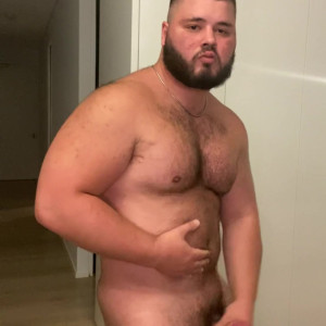 Video by meatyhenri published on April 27,2023 03:09:00 - BestThots