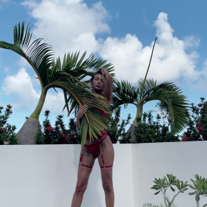 Video by venera_maxima published on April 21,2023 17:07:00 - BestThots
