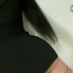Video by kxrlyxmxrie published on May 22,2023 22:19:00 - BestThots