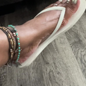 Video by sexycinnamonspice published on August 7,2023 19:40:00 - BestThots