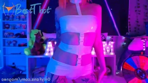 Video by magnea published on January 17,2025 02:01:56 - BestThots