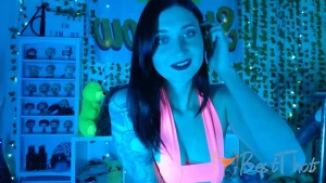 Video by magnea published on January 17,2025 02:02:47 - BestThots