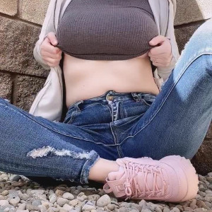 Video by pumpkinbbyfree published on March 5,2023 21:32:00 - BestThots