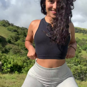 Video by vixensophia published on August 19,2023 04:18:25 - BestThots