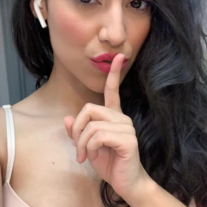 Video by vixensophia published on August 19,2023 05:12:22 - BestThots