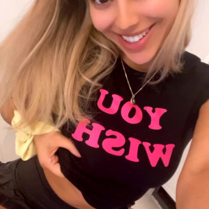 Video by vixensophia published on August 19,2023 04:04:34 - BestThots