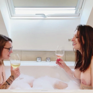 Video by mooreerinxxx published on August 19,2023 05:44:14 - BestThots