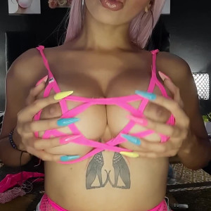 Video by paulinacatxxx published on August 19,2023 04:52:05 - BestThots