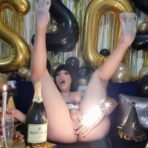 Video by paulinacatxxx published on August 19,2023 06:00:45 - BestThots