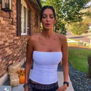 Video by kristylee_bella published on March 3,2023 02:05:00 - BestThots