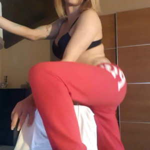 Video by noemiblonde published on April 20,2023 07:57:00 - BestThots