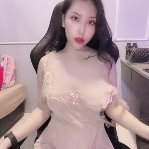 momo652 #5490968