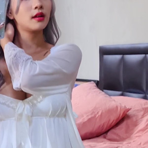 Video by irisadamsone published on June 13,2023 00:56:00 - BestThots