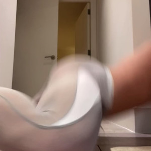 Video by makaarons published on March 10,2023 16:17:00 - BestThots