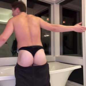 Video by makaarons published on June 19,2023 21:59:00 - BestThots