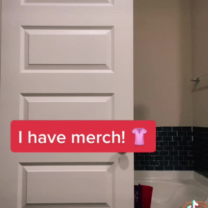 Video by luxygirl published on August 15,2023 18:58:22 - BestThots