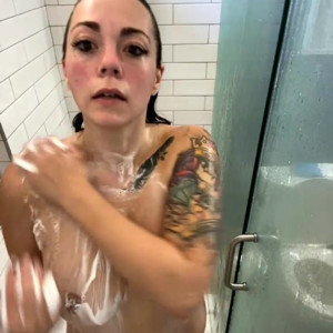 Video by nursejena_offduty published on June 21,2023 08:09:00 - BestThots