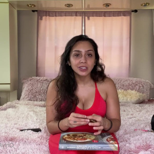 Video by reallillyhallxx published on June 10,2023 23:42:00 - BestThots