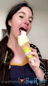 smilingcici #9745719