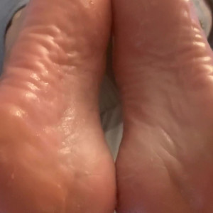 Video by servingfet published on March 23,2023 08:27:00 - BestThots