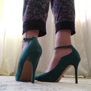 Video by mistressinni published on April 10,2023 12:35:00 - BestThots