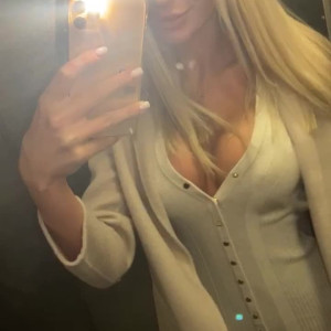 Video by smoky_girl_21 published on August 5,2023 15:42:00 - BestThots