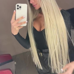 Video by smoky_girl_21 published on April 5,2023 02:29:00 - BestThots