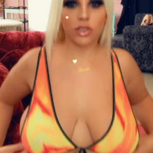 Video by blondie_oficial published on March 14,2023 02:12:00 - BestThots