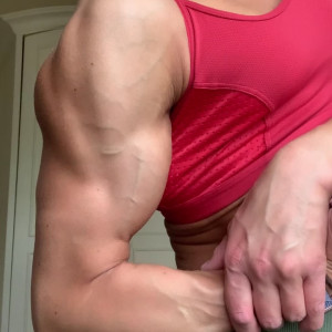 Video by emilyjbrand98 published on April 3,2023 10:05:00 - BestThots