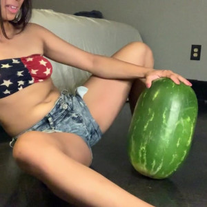 Video by ubedientgirl published on June 4,2023 12:57:00 - BestThots